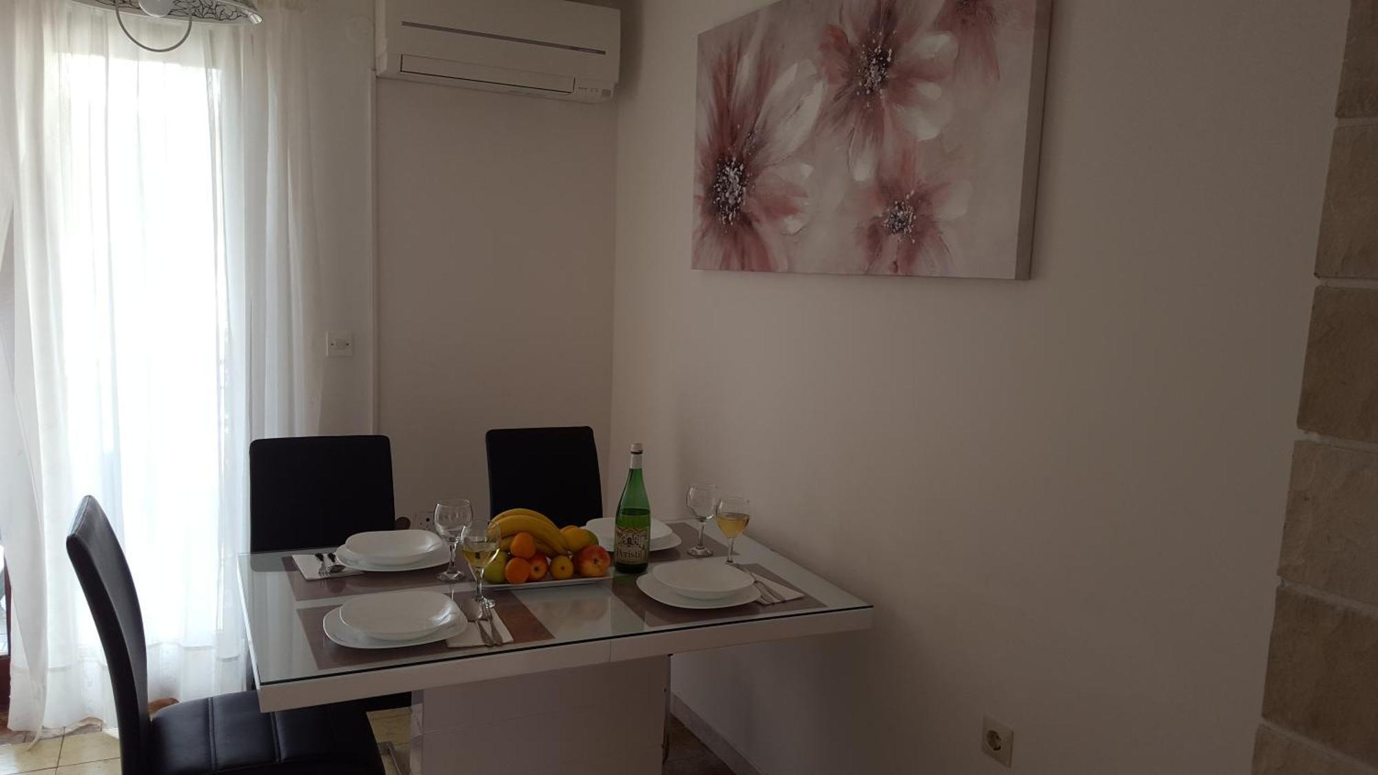 Apartmani I & J Seric Seget Vranjica Dış mekan fotoğraf