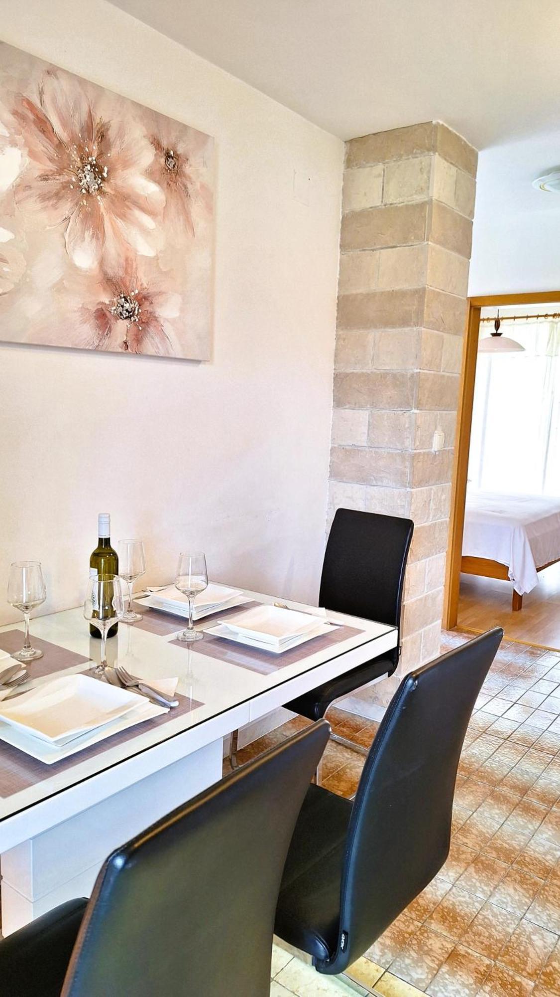 Apartmani I & J Seric Seget Vranjica Dış mekan fotoğraf