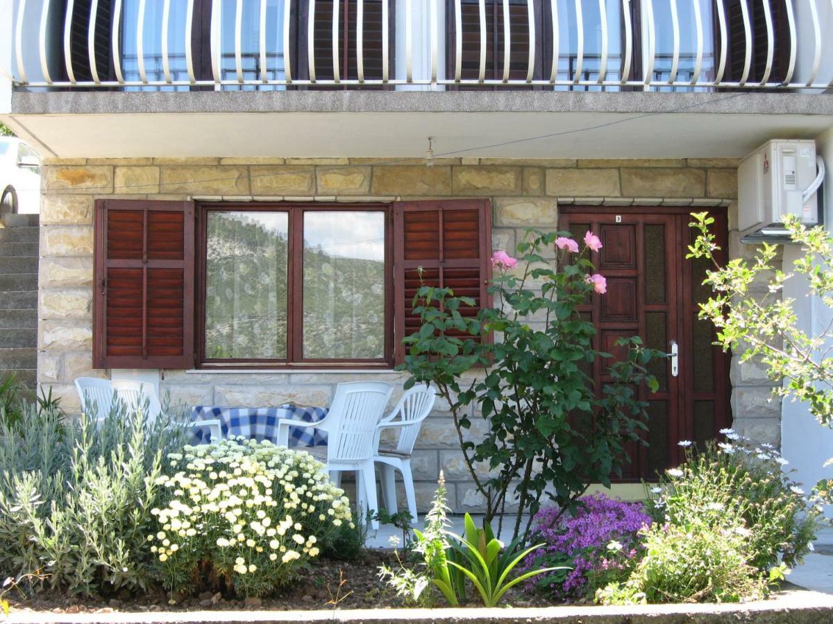 Apartmani I & J Seric Seget Vranjica Dış mekan fotoğraf