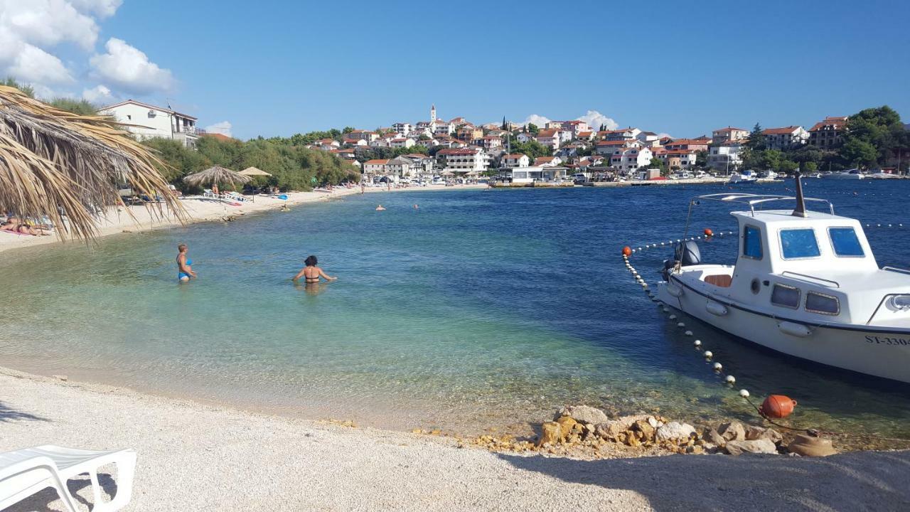 Apartmani I & J Seric Seget Vranjica Dış mekan fotoğraf