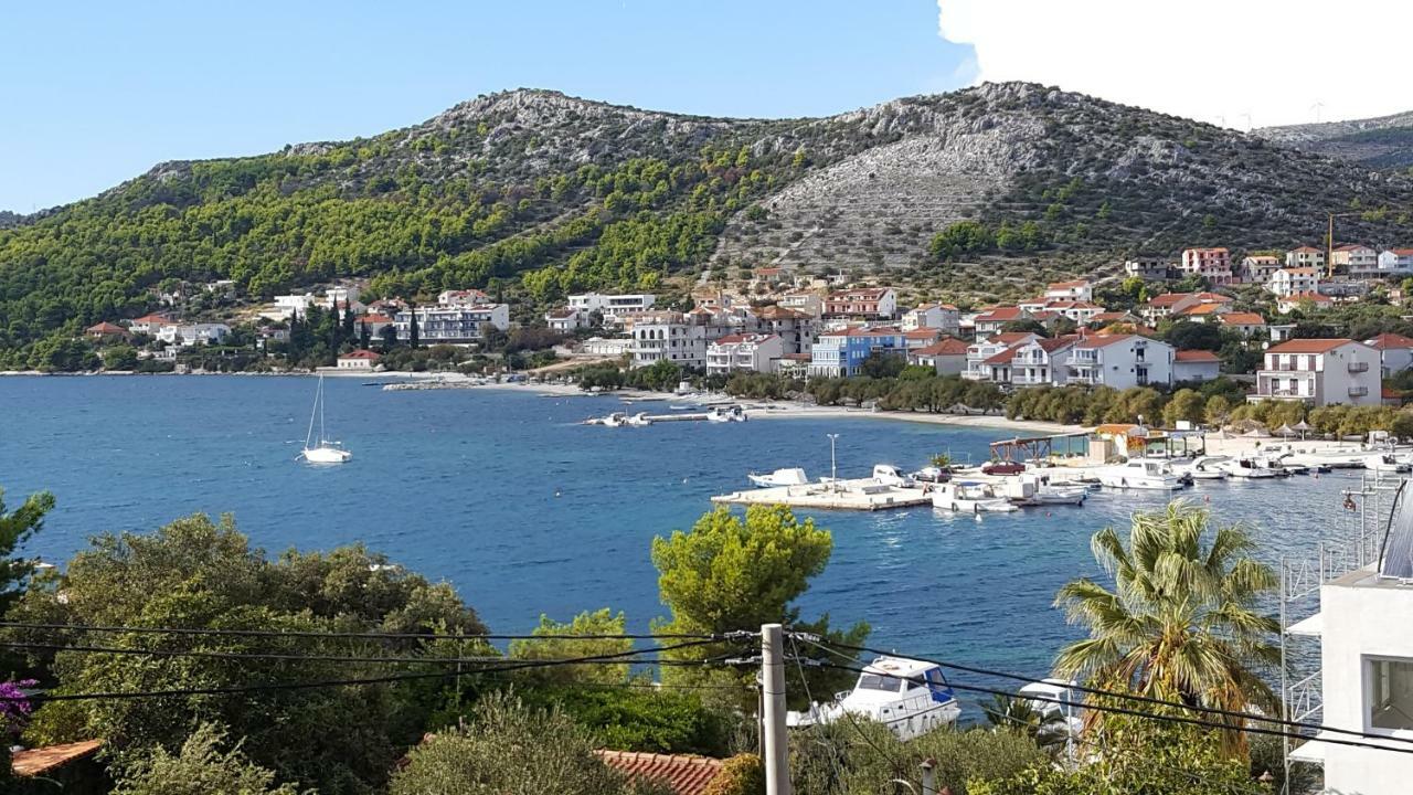 Apartmani I & J Seric Seget Vranjica Dış mekan fotoğraf